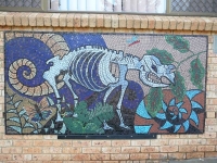 \'Diprotodon\' mural - Oberon Visitor Centre